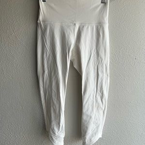 Lululemon Ready Set Go Crop (21") white